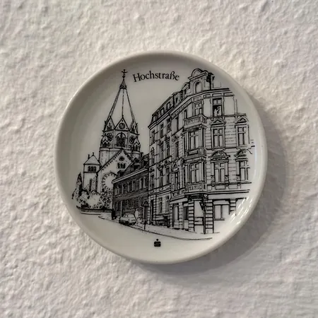 Apartment Four Altbau In Wuppertal